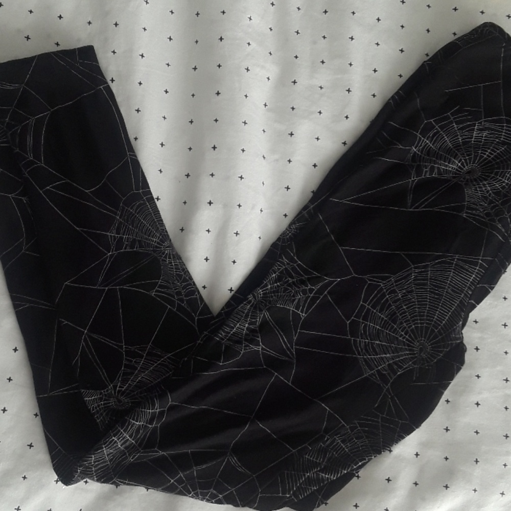 Lularoe Halloween Spiderweb leggings